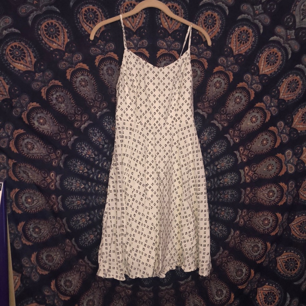 Like new White & Black sundress